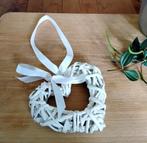 Rieten / rotan hart met lint - wit, Huis en Inrichting, Ophalen of Verzenden, Gebruikt