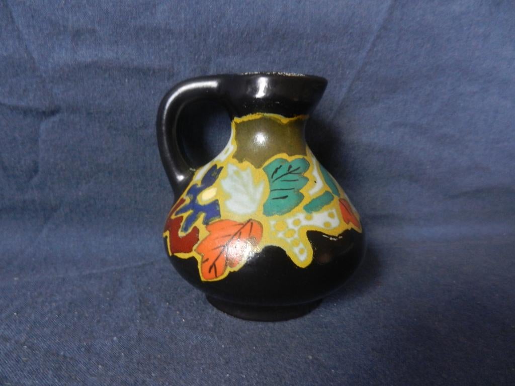 Geoord plateel kannetje Gelria Arnhem decor P.O.? h 8,1 cm, Antiek en Kunst, Ophalen of Verzenden