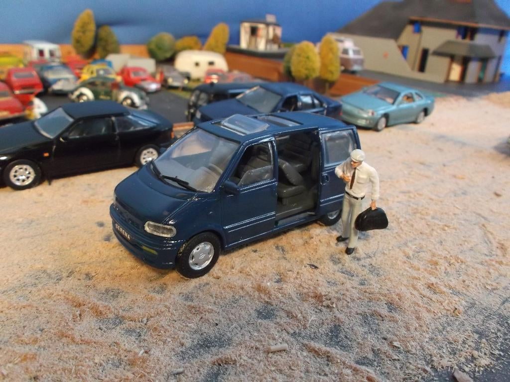 1/43 Nissan Nissan Serena - AHC-Doorkey, Ophalen of Verzenden, Nieuw, Auto, Overige merken