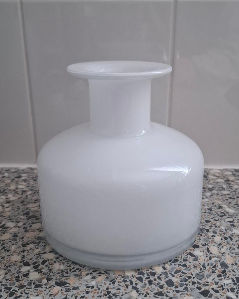 Fles / vaas Holmegaard, Overige kleuren, Ophalen of Verzenden, Minder dan 50 cm, Glas