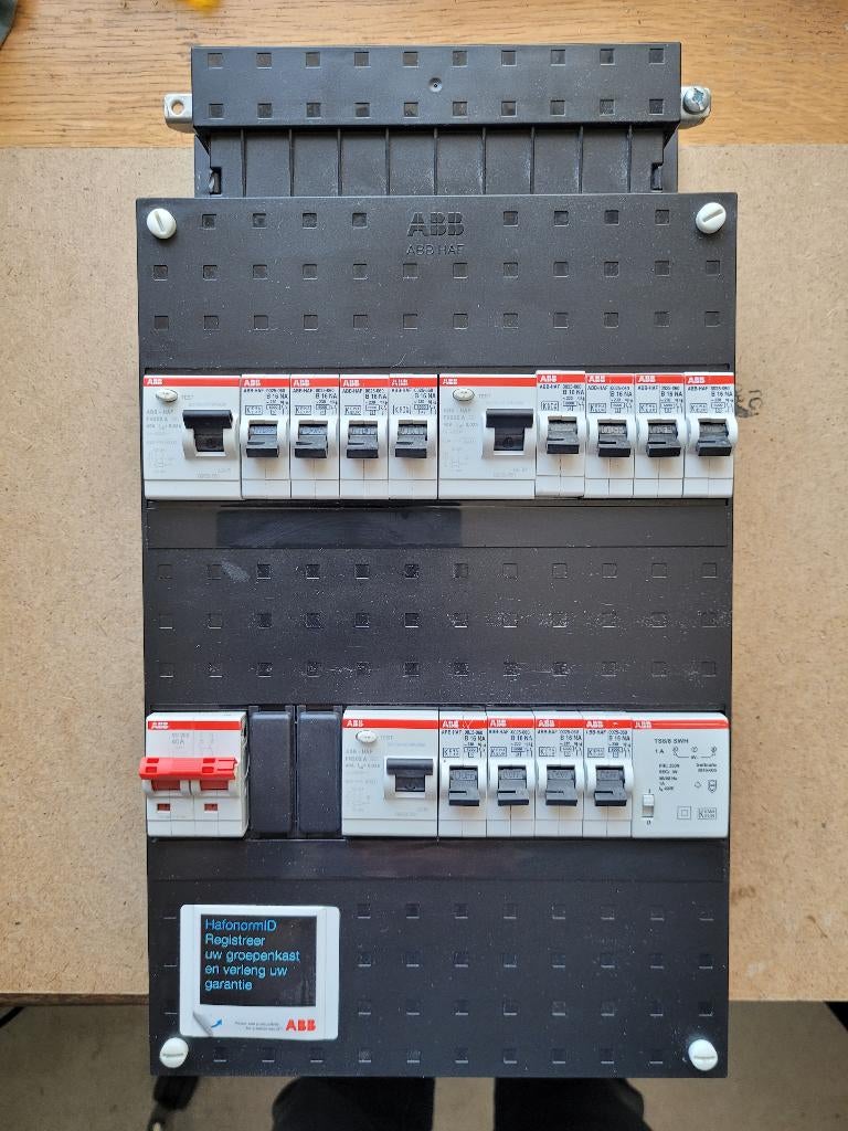 ABB busboard 1-fase groepenkast met 10xB16 + kookgroep + bel, Ophalen of Verzenden, Zo goed als nieuw, Overige typen