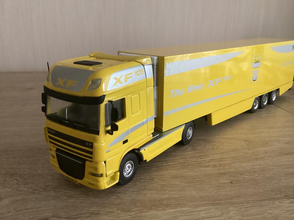 Prachtige DAF 105 XF Spiegels Spoilers Antenne Koeloplegger, Ophalen of Verzenden, Zo goed als nieuw, Bus of Vrachtwagen, Lion Toys