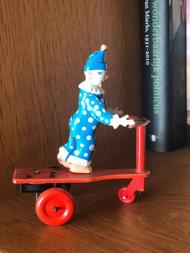 Vintage Lemezárugyár Roli Zoli clown op step – Hongarije, Ophalen