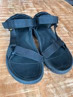 Teva sandalen (zwart), Ophalen, Gedragen, Zwart, Sandalen of Muiltjes