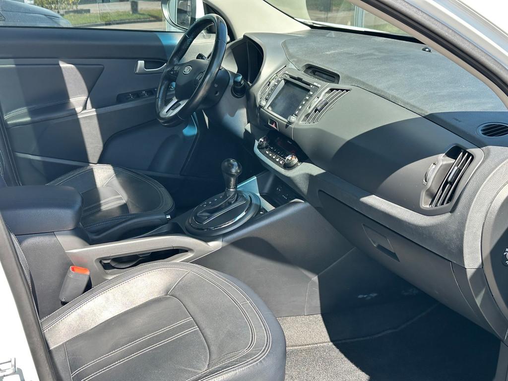 Kia Sportage 2.0 Super Pack AWD AUTOMAAT Panorama / Leer / C, Auto's, Kia, Automaat, Gebruikt, Zwart, 4 cilinders