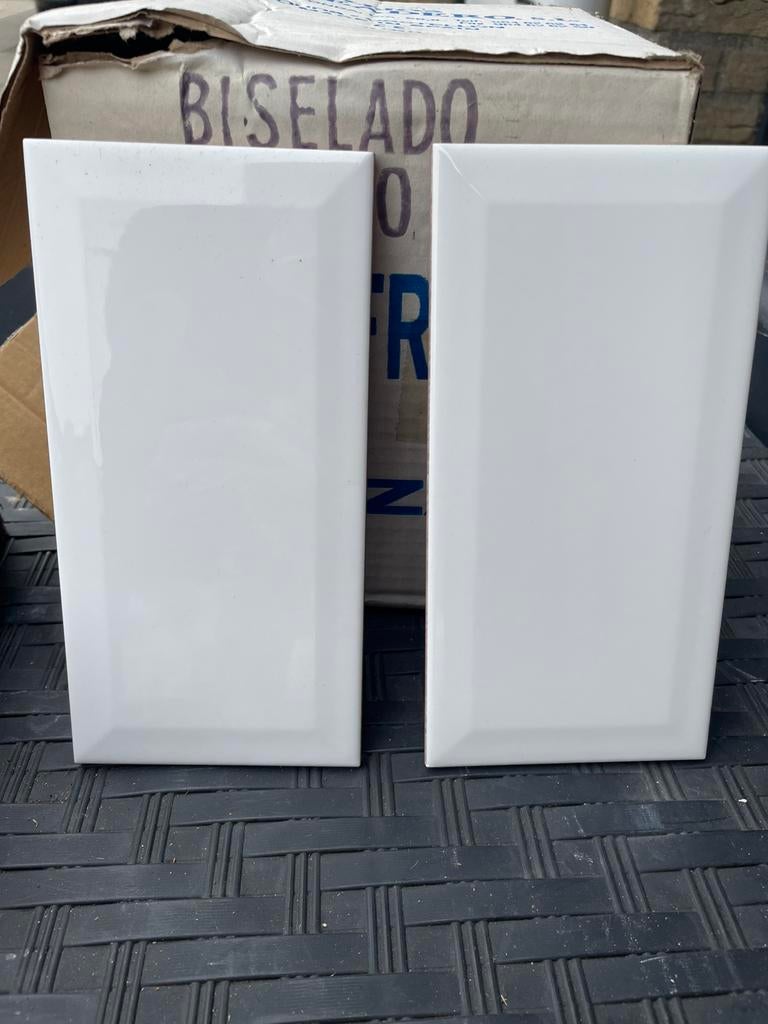 Wand tegels wit, restant, Tuin en Terras, Ophalen, Nieuw, Keramiek, Overige typen