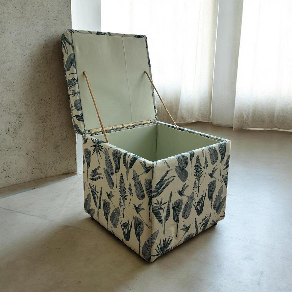 Decoratieve ooef met opbergruimte en protea print, Ophalen, Vierkant, Nieuw, Minder dan 50 cm