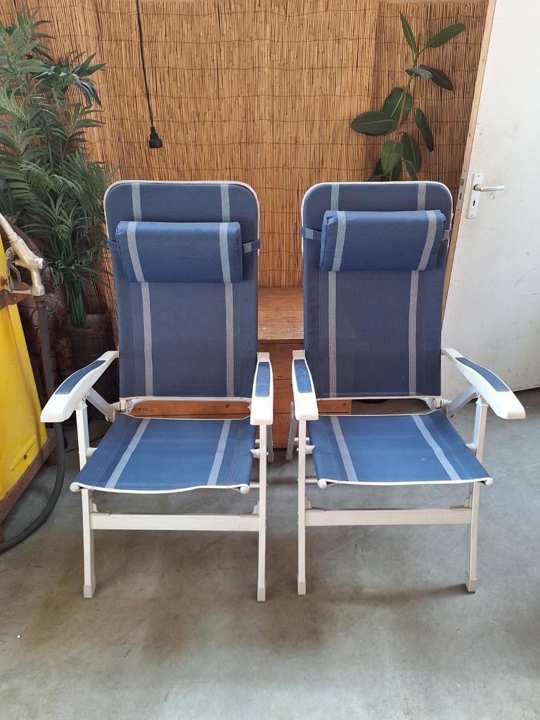 Freelife camping stoelen, Ophalen