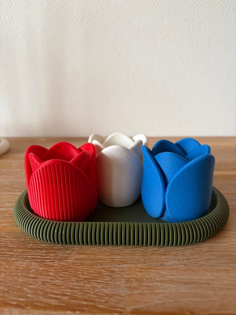 Tulp waxine/kaars houder, Huis en Inrichting, Woonaccessoires | Kandelaars en Kaarsen, Zo goed als nieuw, Kandelaar, Minder dan 25 cm