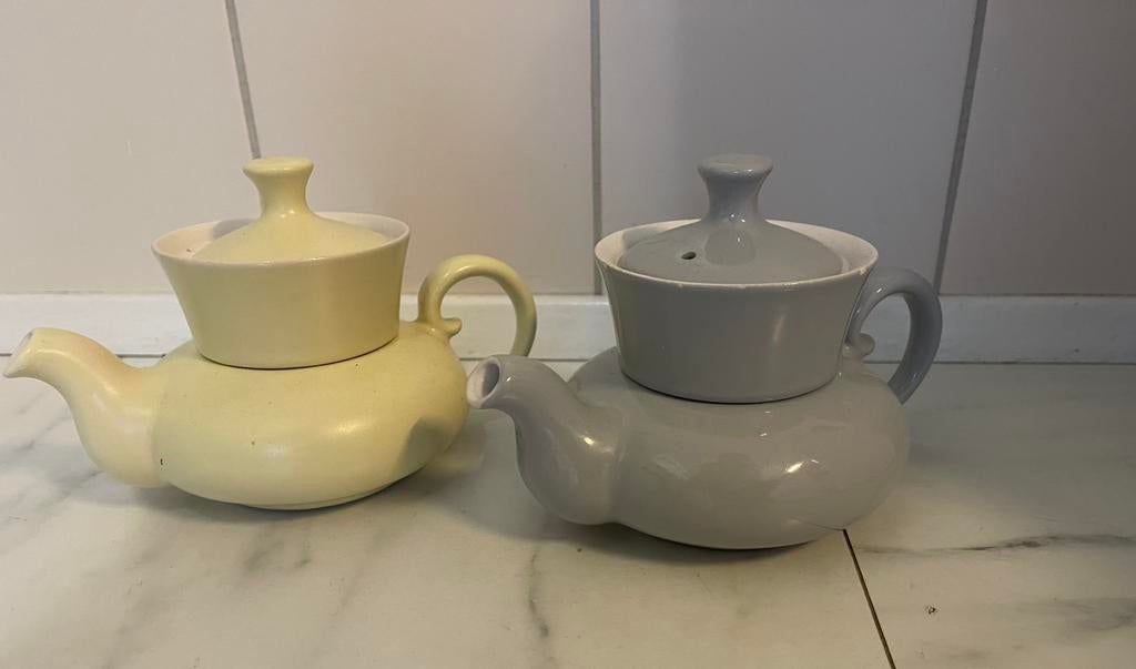 Huizen potterie 2 koffiepotjes met filter, Ophalen of Verzenden