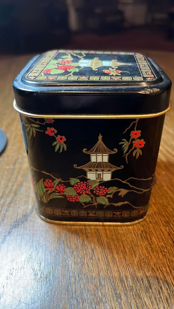 Zwart metalen Japans theeblikje, Ophalen of Verzenden, Gebruikt, Overige