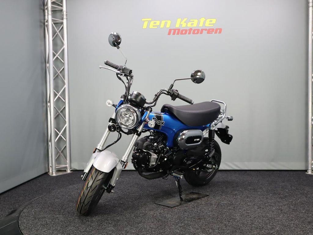 Honda ST 125 DAX, Bedrijf, Naked bike