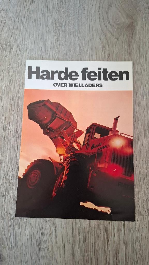 Fiatallis shovel folder, Ophalen of Verzenden, Gelezen