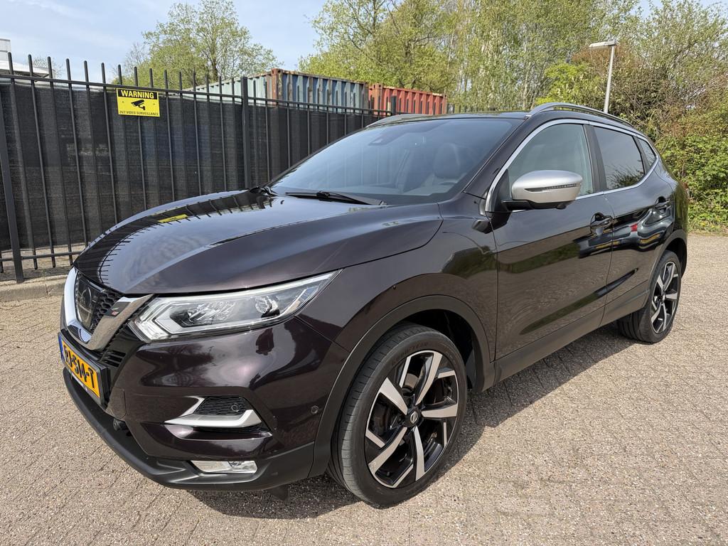 Nissan QASHQAI 1.2 Tekna + Leer/Bose/Cam/Pano/Clima/Stoelver, Gebruikt, 116 pk, Handgeschakeld, Qashqai