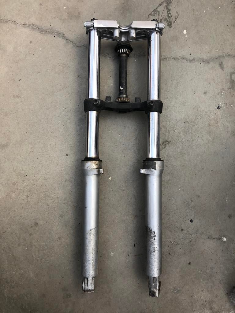 Suzuki GSX 600 voorvork compleet, Motoren, Onderdelen | Suzuki, Ophalen