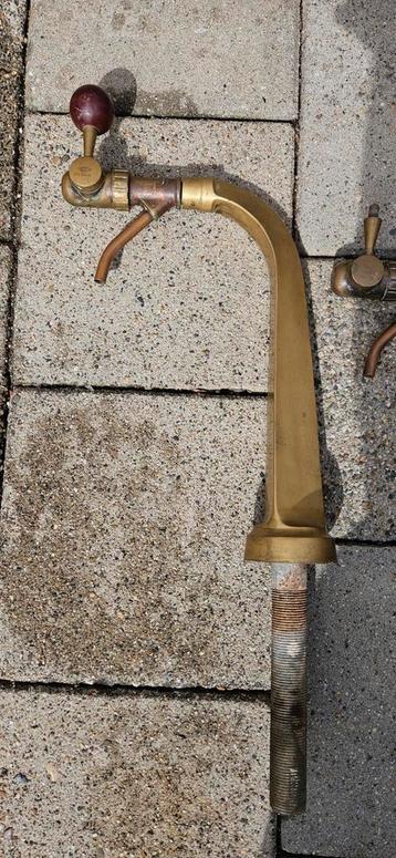 Vintage Bronzen Bierkranen / Tapkranen beschikbaar voor biedingen