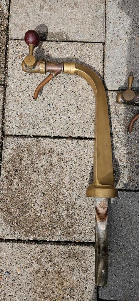 Vintage Bronzen Bierkranen / Tapkranen, Antiek en Kunst, Antiek | Koper en Brons, Brons, Ophalen