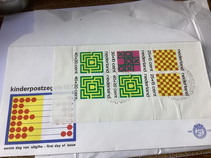 No4717 E129a kindervel ander geplakt Heb ook van Nederland, Postzegels en Munten, Postzegels | Eerstedagenveloppen, Onbeschreven