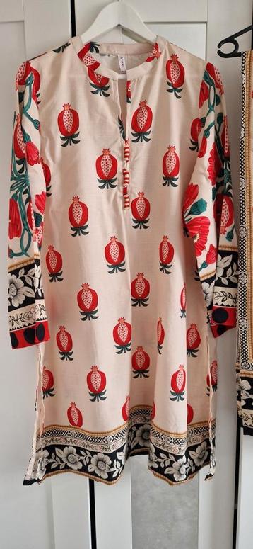 Nieuwe, ongedragen Shalwar Kameez – 2-delig beschikbaar voor biedingen
