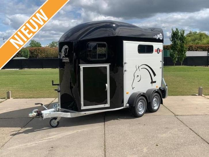 Cheval Liberte Gold 3 NIEUW OP VOORRAAD, Dieren en Toebehoren, Paarden en Pony's | Trailers en Aanhangwagens, Nieuw, 2-paards trailer