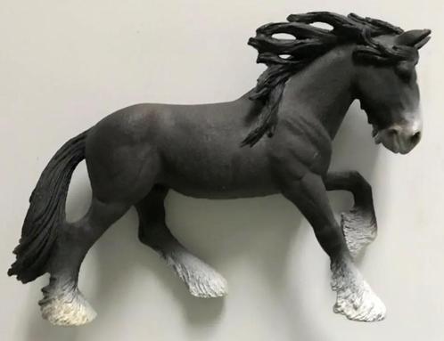 FARM WORLD Schleich 13734 Shire Hengst - prachtig paard !, Verzamelen, Dierenverzamelingen, Zo goed als nieuw, Beeldje of Figuurtje