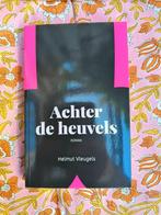 Nieuw: Achter de heuvels, Helmut Vleugels, Ophalen of Verzenden, Nieuw, Helmut Vleugels