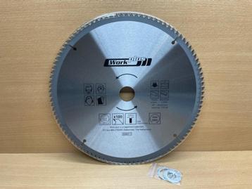 Zaagblad 100 tands voor aluminium 300mm. beschikbaar voor biedingen