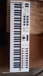 Midi Keyboard 61 Toetsen - Essentieel, Ophalen of Verzenden