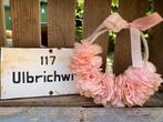 Brocante handmade bloemenkransje roze, Antiek en Kunst, Ophalen of Verzenden