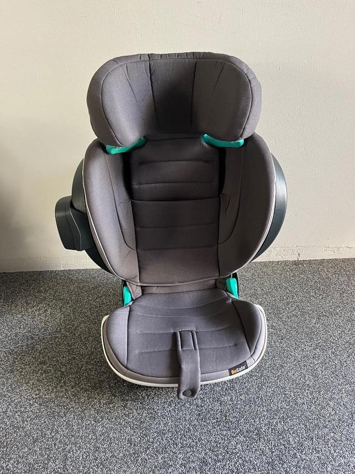 Besafe iZi Flex Fix i-Size autostoel (4-12 jaar), Kinderen en Baby's, Autostoeltjes, Zo goed als nieuw, Overige merken, 15 t/m 36 kg