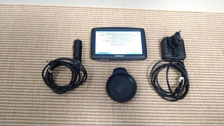 TomTom XXL Classic Serie Navigatiesysteem, Auto diversen, Autonavigatie, Gebruikt, Ophalen of Verzenden