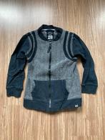 Z8 Bratt maat 116/122 (vest Perfect is boring vestje), Kinderen en Baby's, Kinderkleding | Maat 116, Jongen, Trui of Vest, Gebruikt