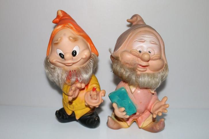 Famosa piepfiguren vintage Doc Sleepy Sneeuwwitje Kerst, Verzamelen, Disney, Zo goed als nieuw, Beeldje of Figuurtje, Sneeuwwitje of Doornroosje