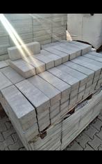 Restpartij longstones opritstenen - grijs - 17,5m² - €15, Ophalen of Verzenden, Zo goed als nieuw, Beton, Klinkers