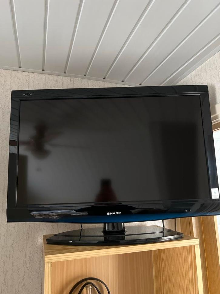 Sharp LCD TV 80cm - Goed beeld!, Audio, Tv en Foto, Televisies, Gebruikt, LCD, 60 tot 80 cm, Full HD (1080p), Sharp, Ophalen