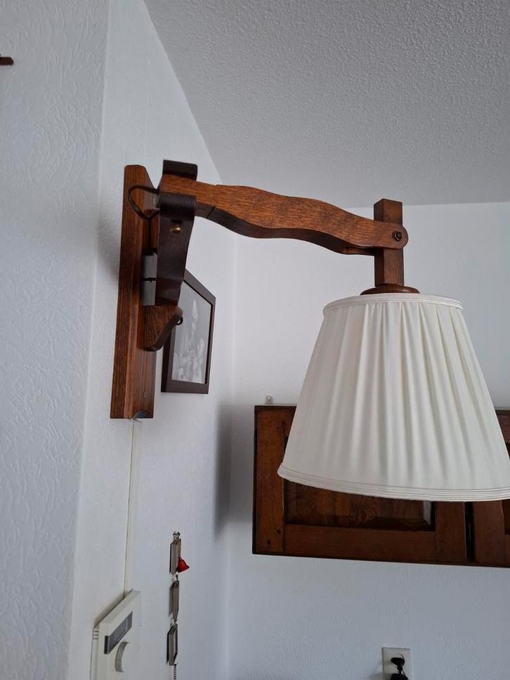 Donker Eiken Wandlamp met Kap, Huis en Inrichting, Lampen | Wandlampen, Gebruikt, Hout, Stof, Ophalen