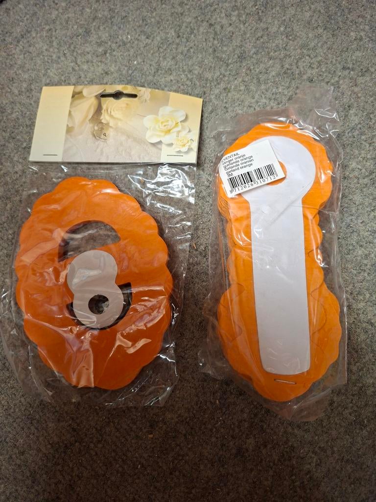 Grote Partij Oranje Guirlande Slingers - Nieuw!, Hobby en Vrije tijd, Feestartikelen, Ophalen of Verzenden, Nieuw, Versiering