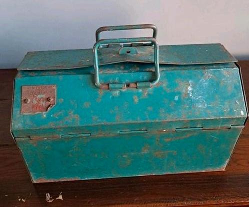 Gereedschapskist.

Pressed Steel Fischer (PST)

-Oxford, Doe-het-zelf en Verbouw, Gereedschapskisten, Gebruikt, Ophalen of Verzenden