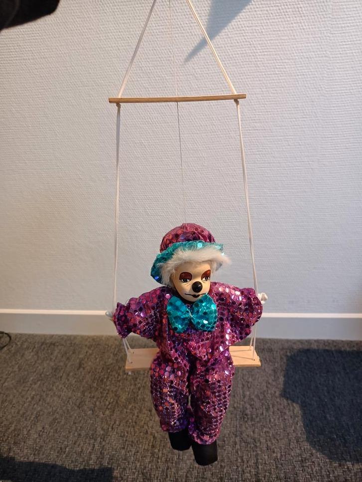 Clown op Schommel - Decoratief, Antiek en Kunst, Curiosa en Brocante, Ophalen of Verzenden