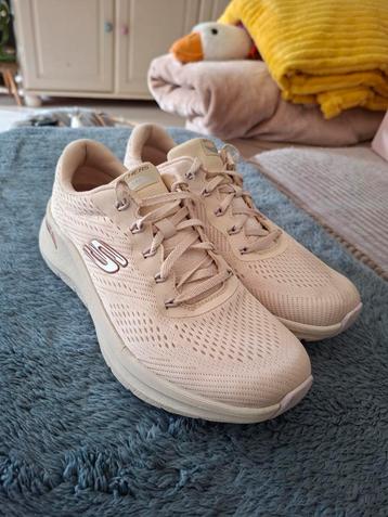 Skechers Arch Fit Sneakers - Maat 39 beschikbaar voor biedingen