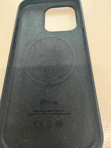 Te koop Silliconen hoesje IPhone 15 Pro kleur zwart beschikbaar voor biedingen