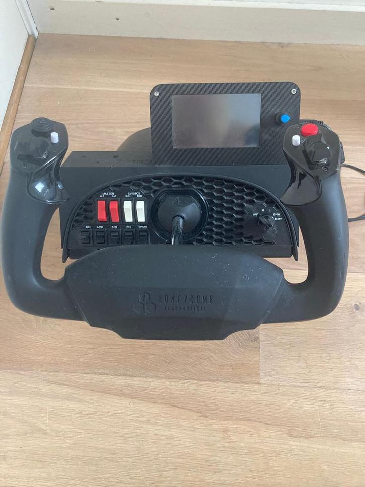 Honeycomb Alpha Yoke + Class Echo voor Flight Simulator, Computers en Software, Joysticks, Zo goed als nieuw, Verzenden