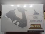 Pokemon Charizard Ultra Premium Collection Sword & Shield, Hobby en Vrije tijd, Verzamelkaartspellen | Pokémon, Ophalen of Verzenden