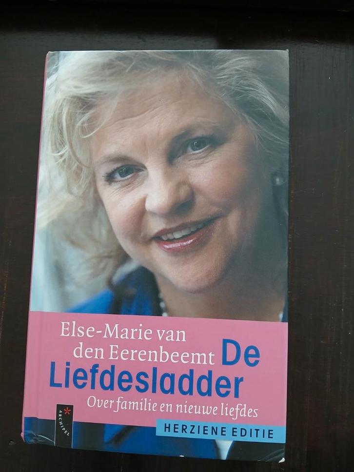 E.M. van den Eerenbeemt - De liefdesladder, Boeken, Psychologie, Zo goed als nieuw, Ophalen of Verzenden