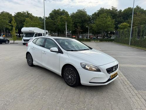 Volvo V40 1.6 D2 Kinetic. VERSNELLINGSBAK DEFECT!, Auto's, Volvo, Bedrijf, Te koop, V40, ABS, Achteruitrijcamera, Adaptive Cruise Control