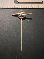 Vintage Opel Blitz Speldje, Ophalen of Verzenden, Gebruikt, Merk, Speldje of Pin
