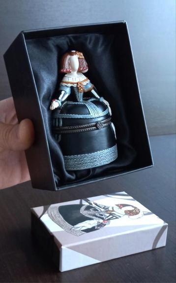 Infanta Mariana de Austria. snuffeldoosje, sieradendoos beschikbaar voor biedingen