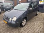 Volkswagen Polo 1.4-16V 5'deurs Airco Cruise Nw APK, Voorwielaandrijving, 15 km/l, Gebruikt, 4 cilinders