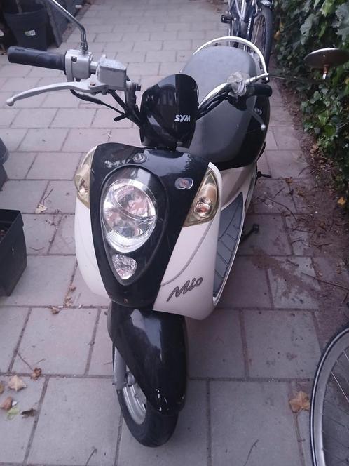 Mio Sym snorscooter gebruikt, Fietsen en Brommers, Scooters | SYM, Gebruikt, Mio, Ophalen