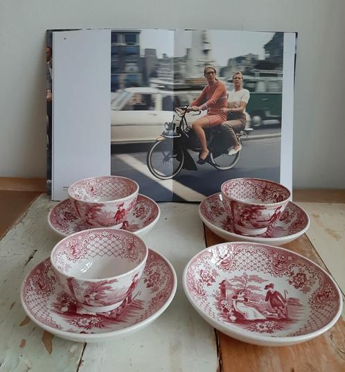 Oude Regout  Pretty kommetjes met schotels 1855 - 1910., Antiek en Kunst, Antiek | Servies los, Ophalen of Verzenden